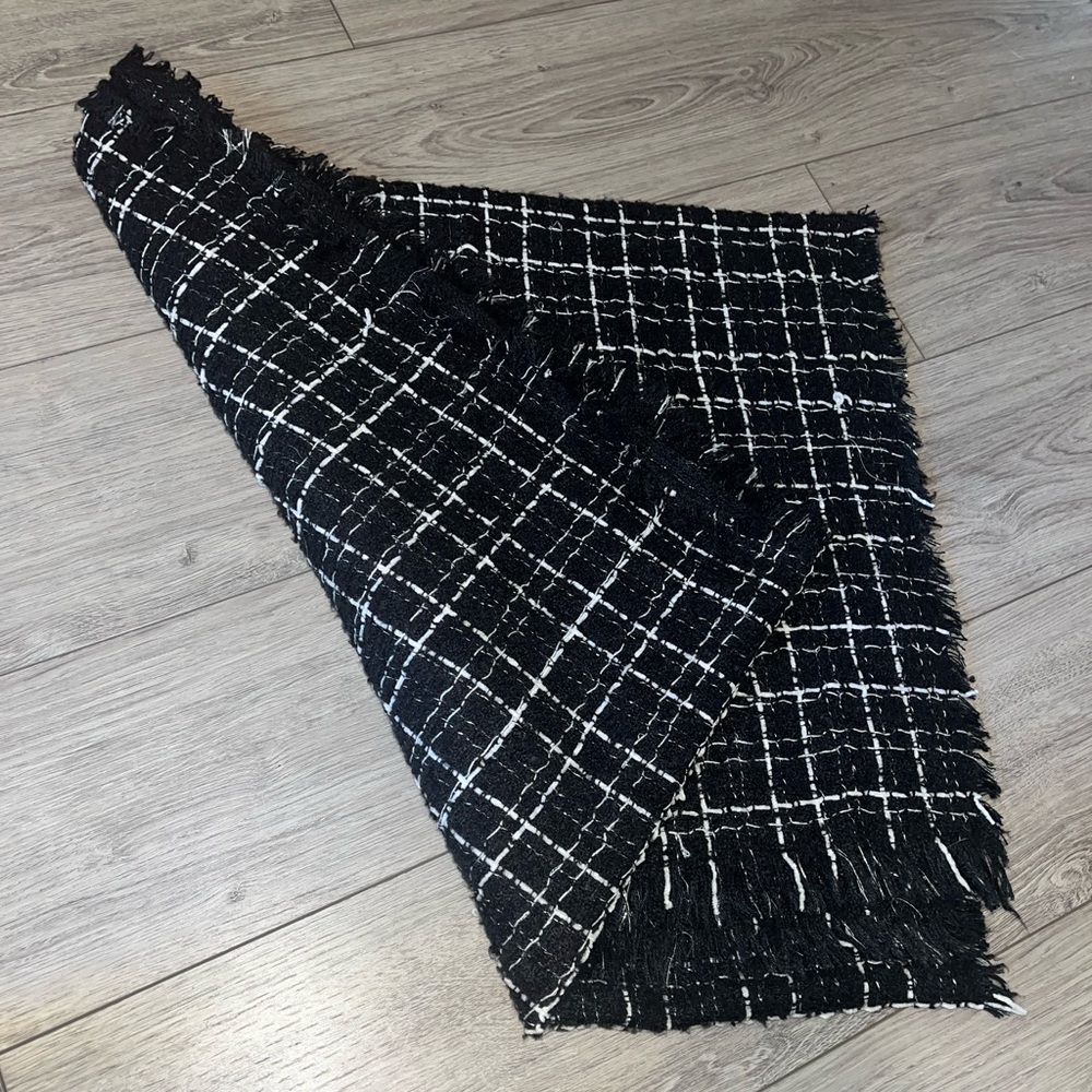 C'est Moi Women's Scarf